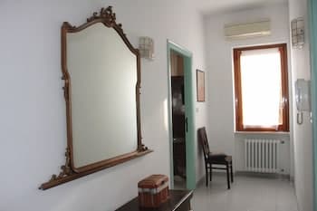 Ari B&B