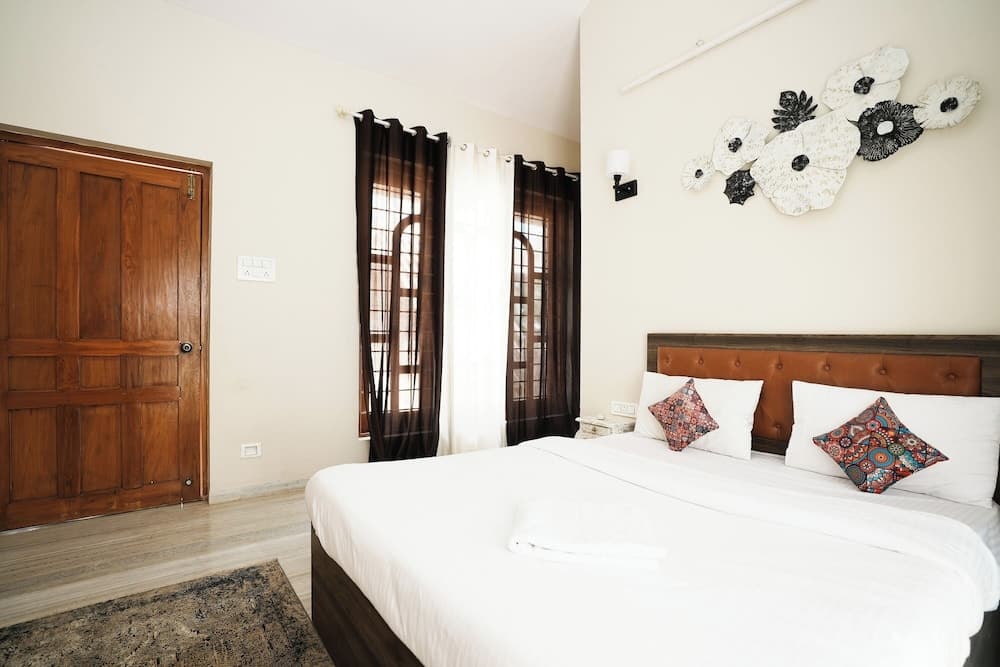 Clifton Villa