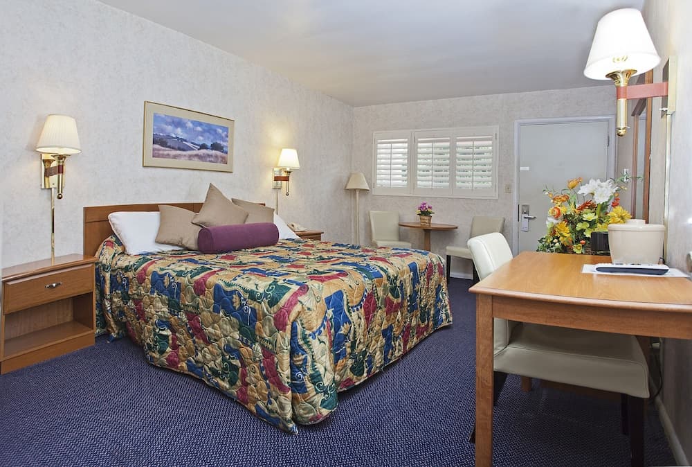 Townhouse Motel
