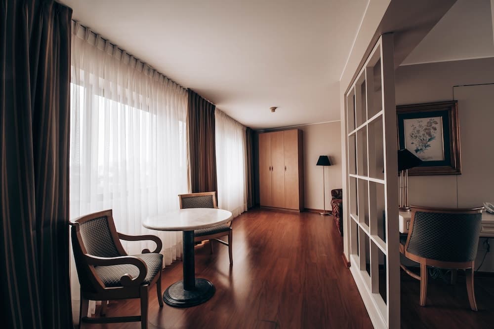 Suites del Bosque Hotel