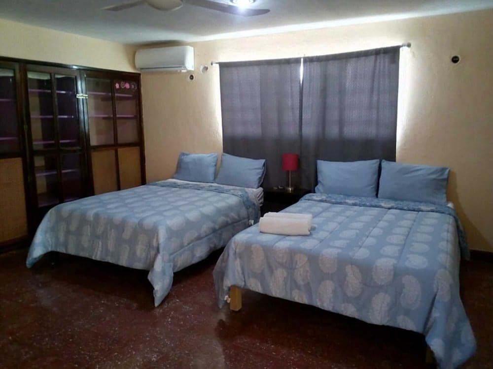 El Mayab Hostel