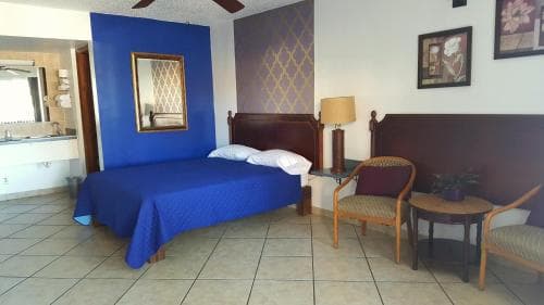 Lago Motor Inn