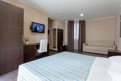 Gimmi Hotel