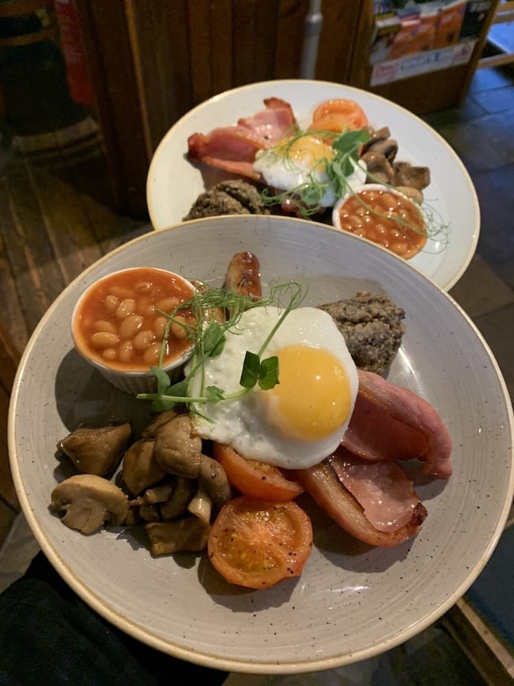 Oak Tree Inn