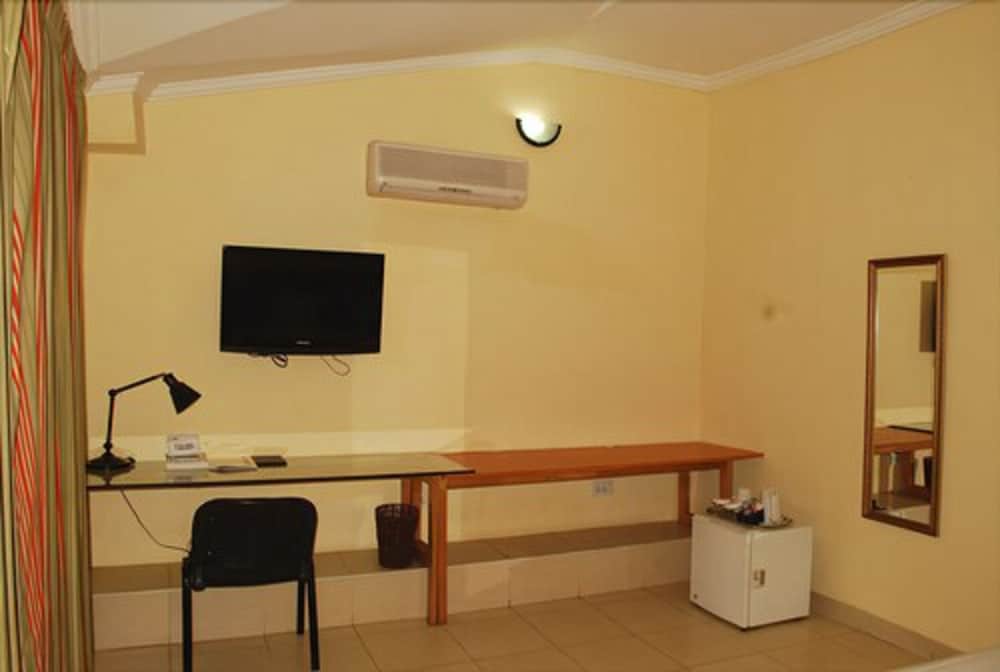 Airside Hotel