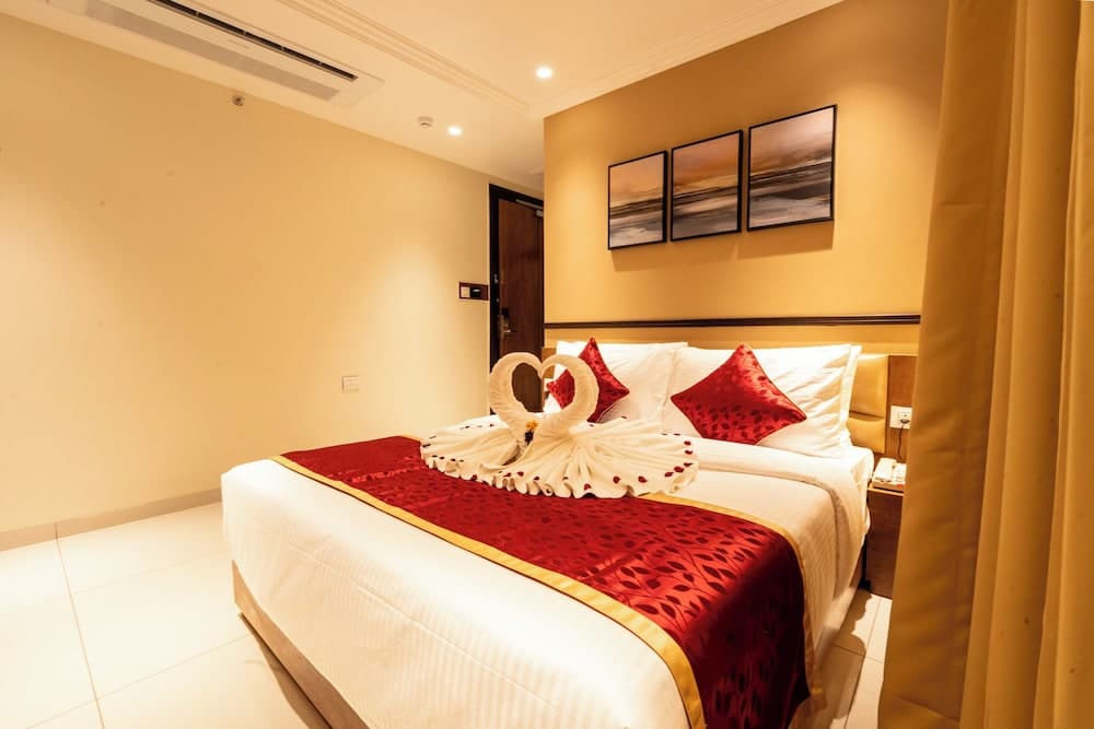 Ramee Tarang Hotel Indore