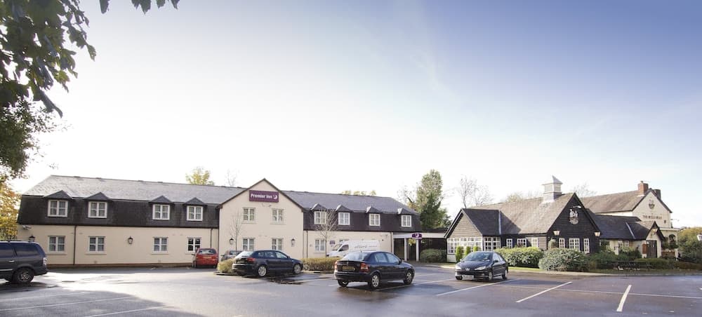 Premier Inn Manchester (Handforth)