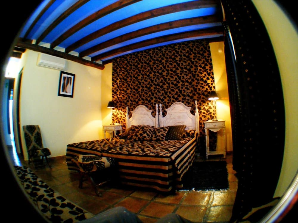 Hotel Los Jarales