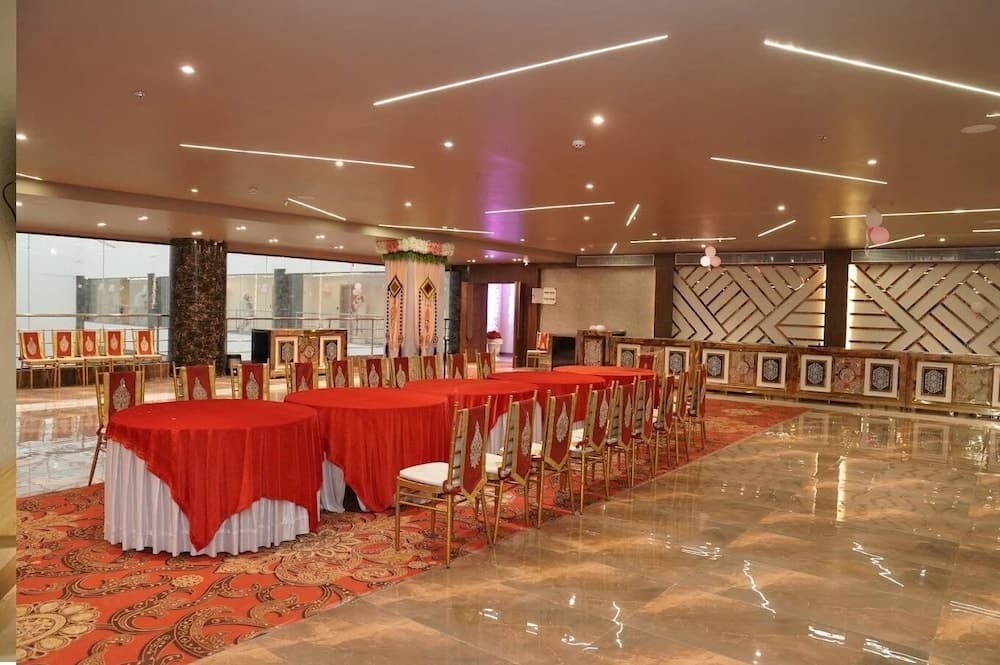 Hotel Samdariya Gold - Rewa