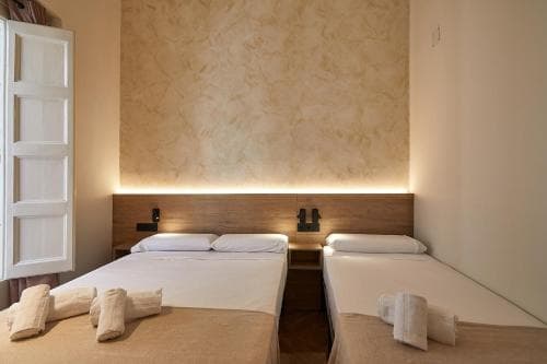 Hostal Parisien