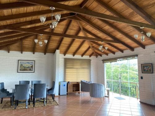 Hosteria Cananvalle