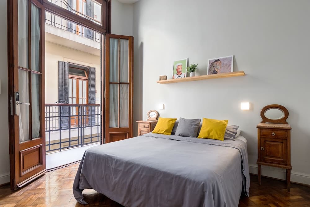 Milhouse Hostel