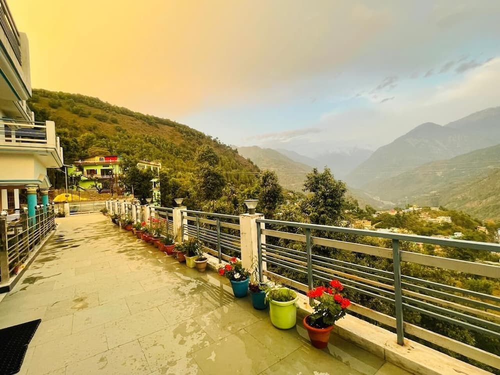 Hotel Raj Shree Palace