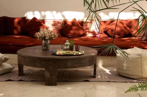 Riad Davia