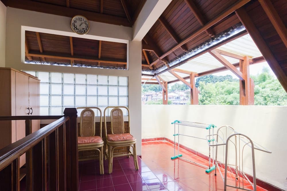 Pele Backpacker Guesthouse