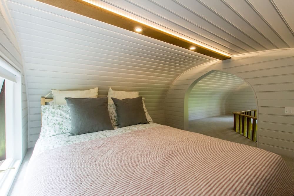 Extraordinary Huts Ltd