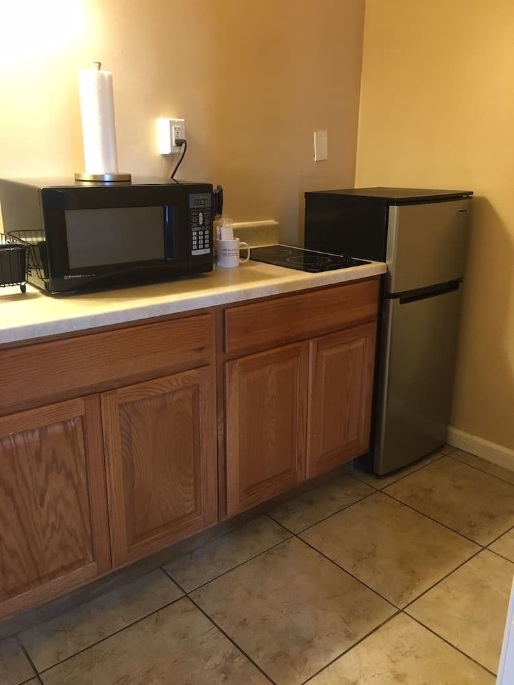 Ans Inn & Suites