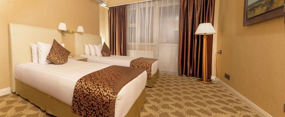 Bayangol Hotel