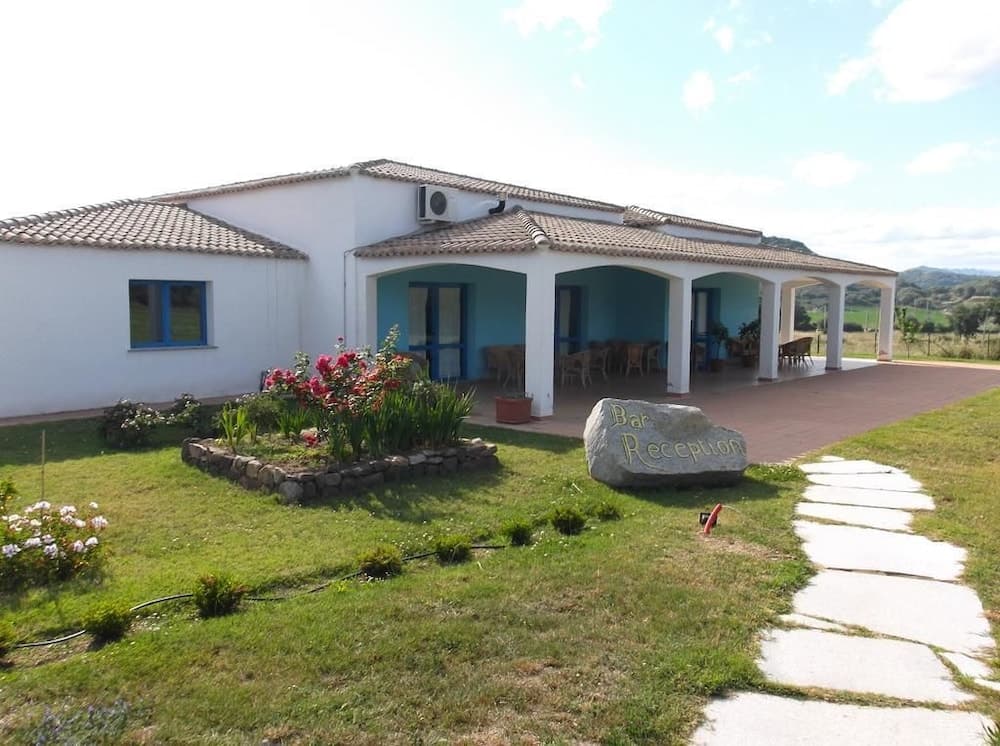 Resort Baia Cea Hotel