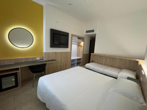 Hotel Holidays