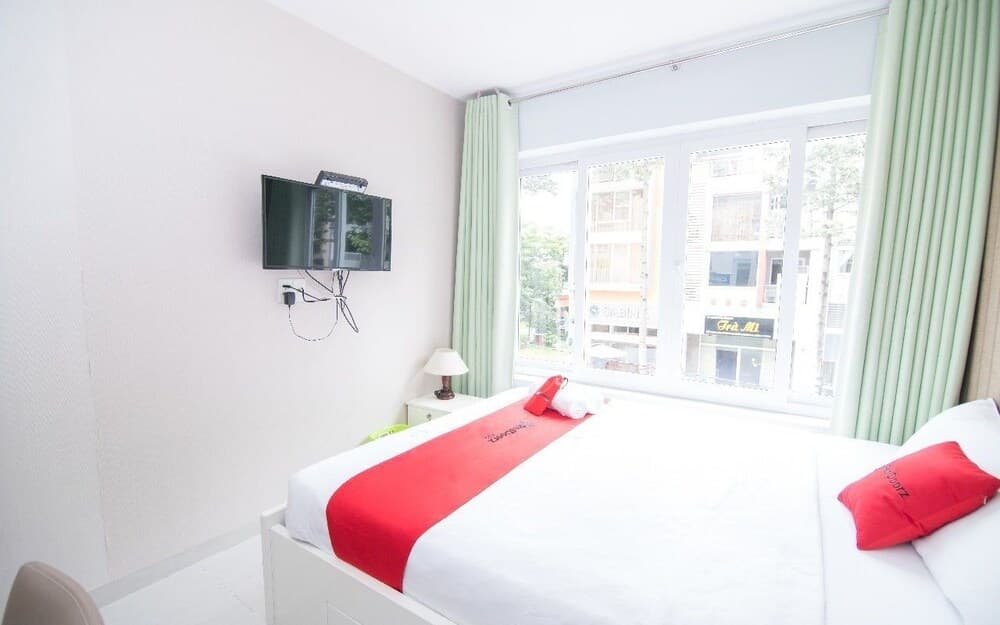 Max Sunflower Hotel