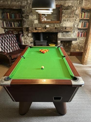 The Downe Arms