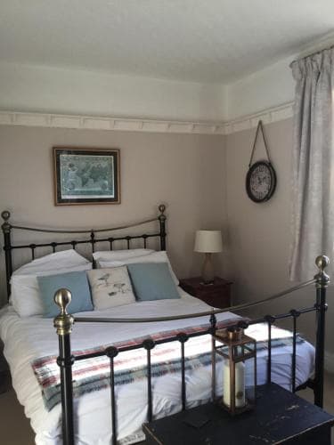 Lee-Side B&B