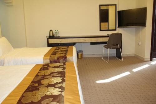 Peninsula Hotel