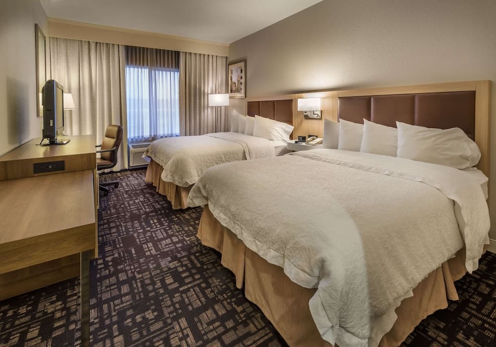 Hampton Inn & Suites Reno