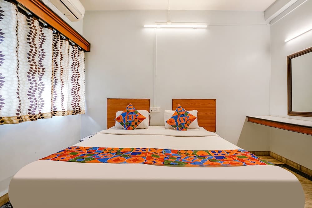 Fabhotel Shree Maya