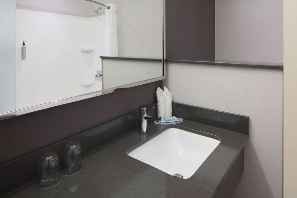 Courtyard by Marriott Waldorf