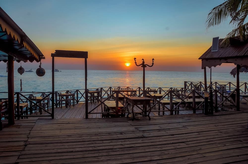 Langi Langi Beach Bungalows