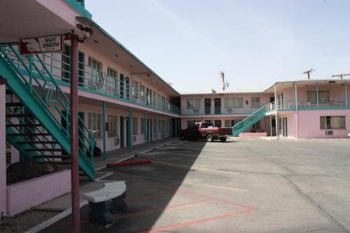 Day's End Motel