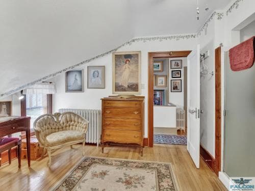 Robin's Nest Bed & Breakfast