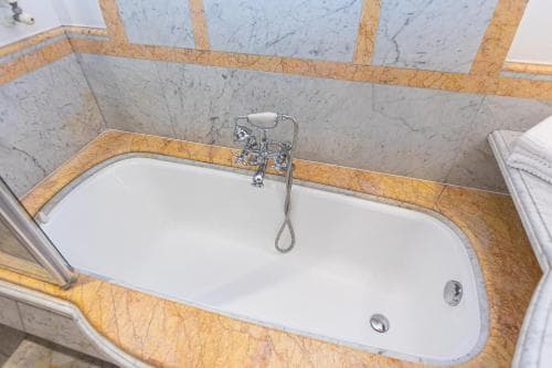 Relais Group Palace