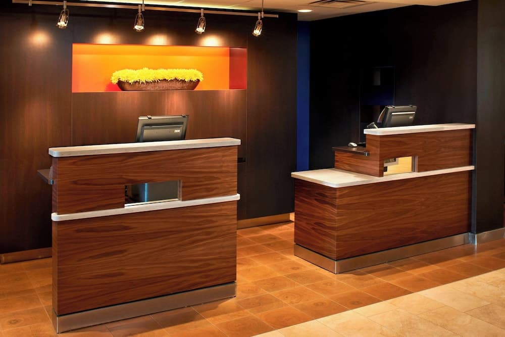 Courtyard by Marriott Cincinnati-Covington