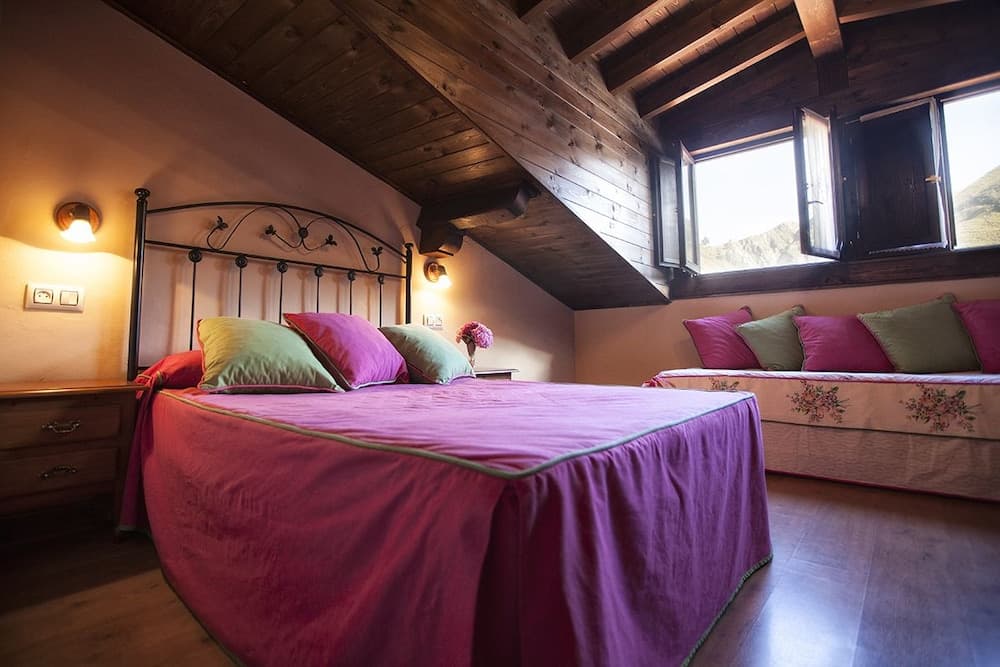 La Casona de Sobrepiedra