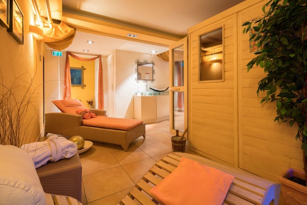 Hotel Isartor