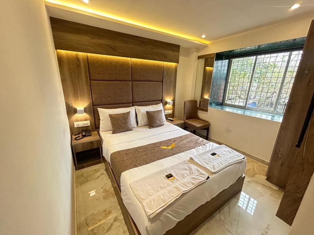 MIG SUITES