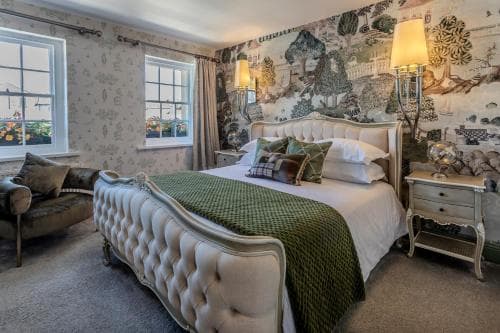 Georgian House Hotel