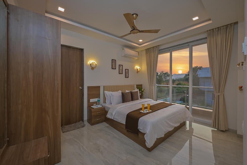 Vivanta Villa