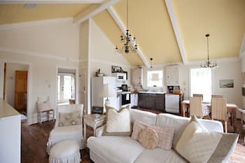 Alyssas Loft