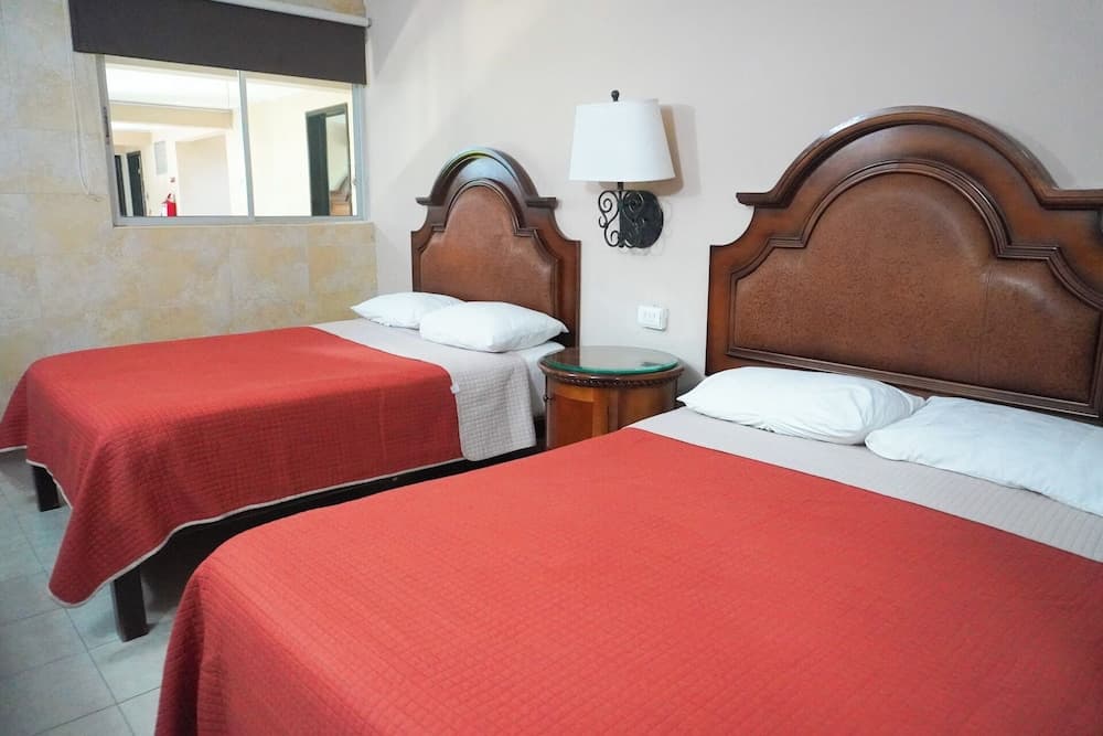 Hotel Colonial Cancun