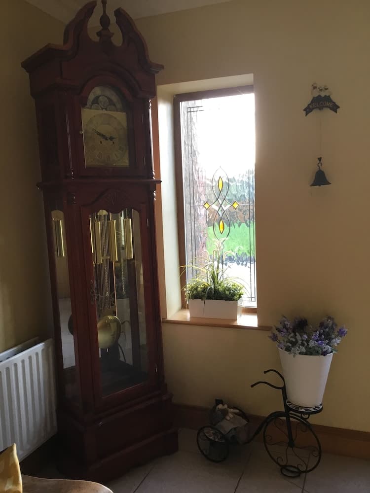 Farnham View B&B