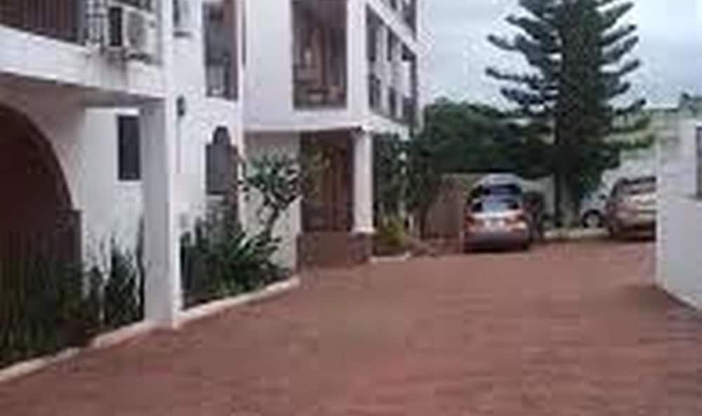 True Vine Hotel