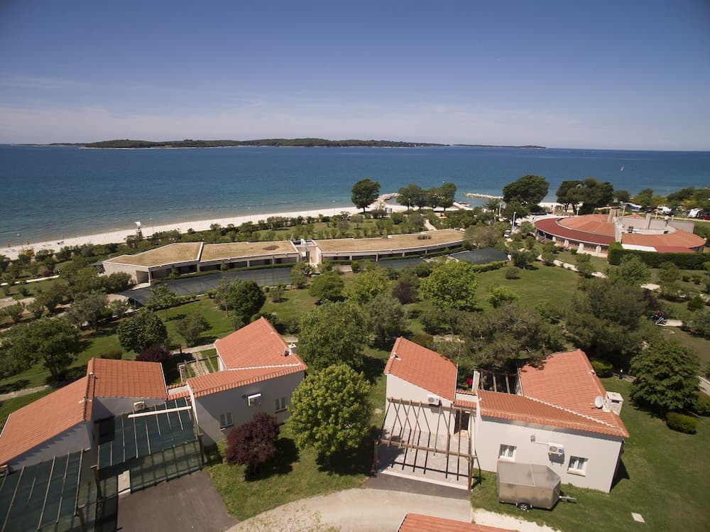 Bi-Village