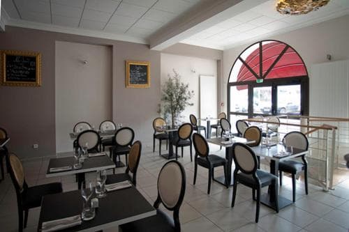 Logis Le Chêne Doré