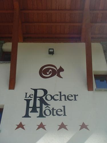 Le Rocher Hotel