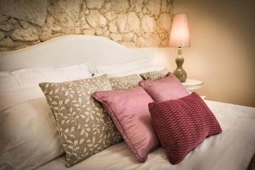 BB22 Suites and Bakery