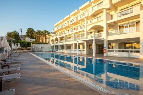 Lindos White Hotel & Suites